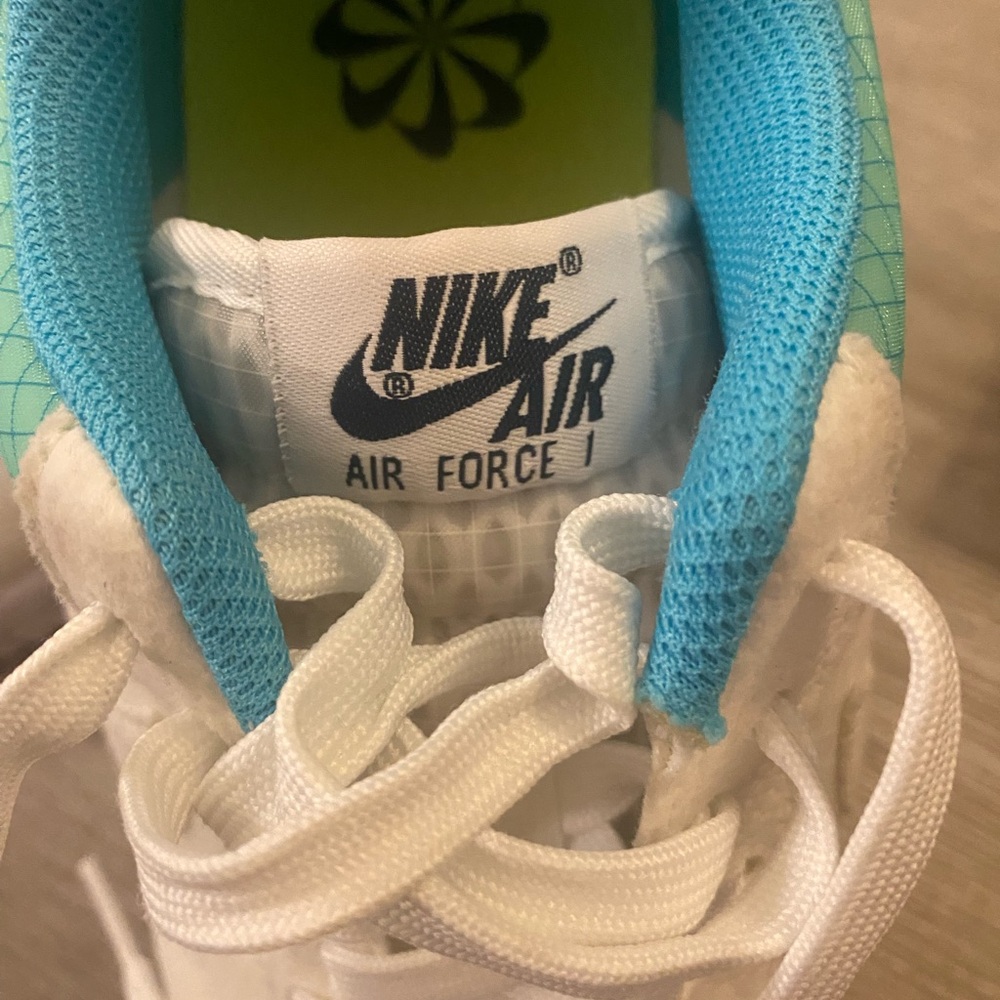 Nike Air Force 1